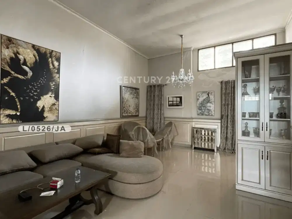 Rumah Semi Furnihsed Dan Strategis Di Kota Bali Residence Bandung