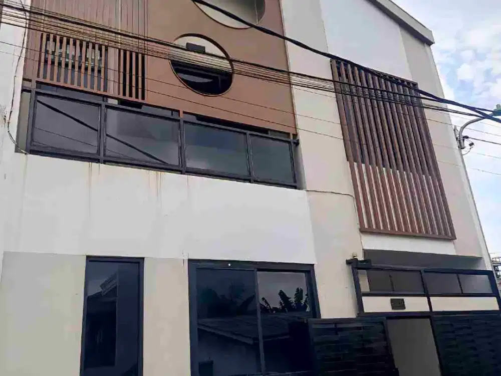 Rumah Secondary Terawat Full Furnished di Duren Sawit Komplek IKIP Dekat Jln Raden Inten