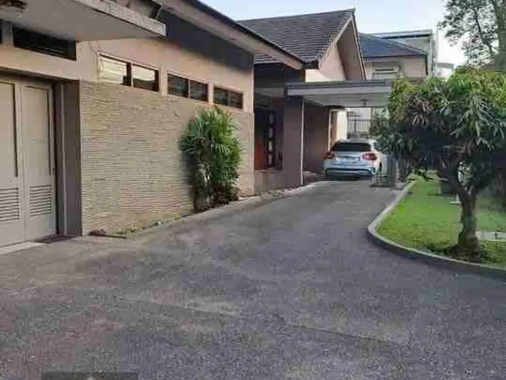 rumah 2lantai lokasi strategis dekat tubagus ismail cigadung dago bandung kota
