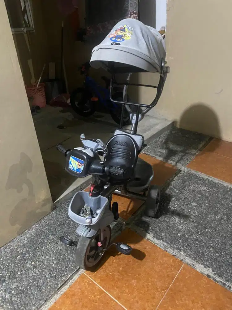 SEPEDA ANAK RODA 3 MERK FAMILY