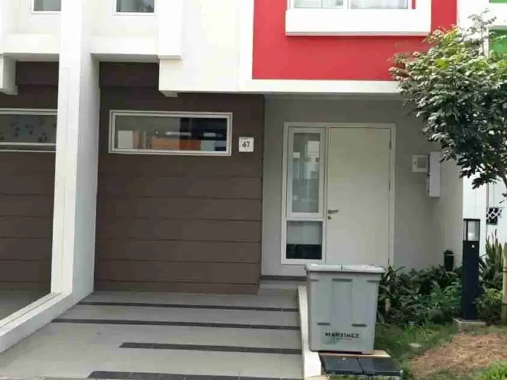 Di sewa rumah cluster Martinez gading Serpong