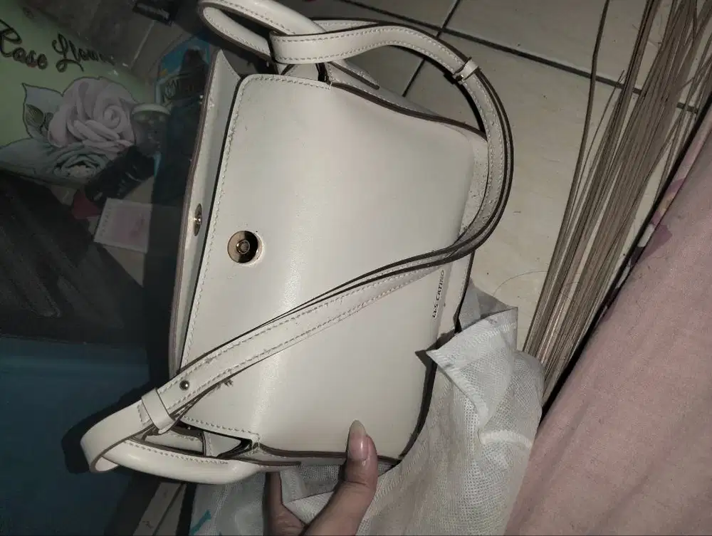 Tas selempang les catino