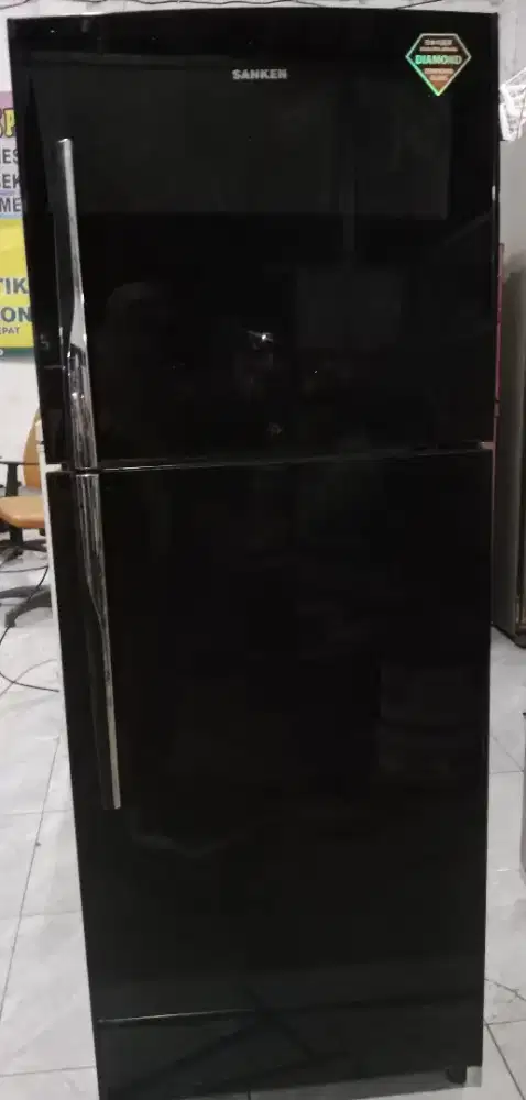 KULKAS 2PINTU SANKEN
