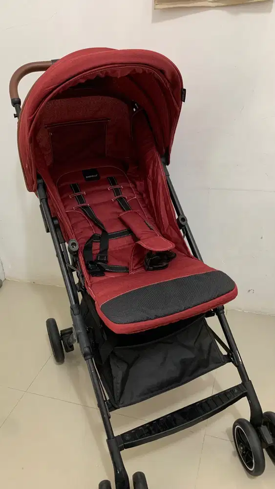 Stroller Bayi merek BabyElle