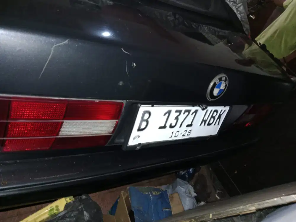 BMW 318i 1991 Bensin