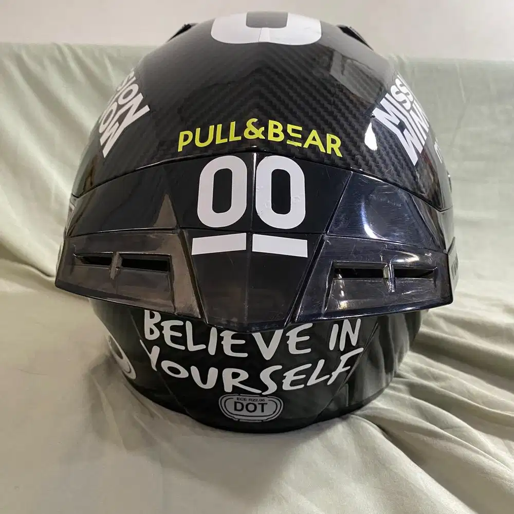 Helm Second RSV SV300 Motif Carbon , Spoiler 3D RSV SV300