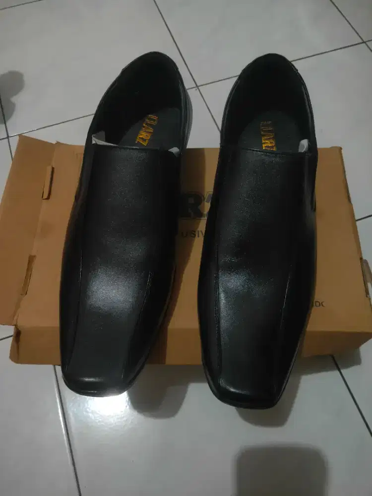 Sepatu Pantofel Size 43 Baru