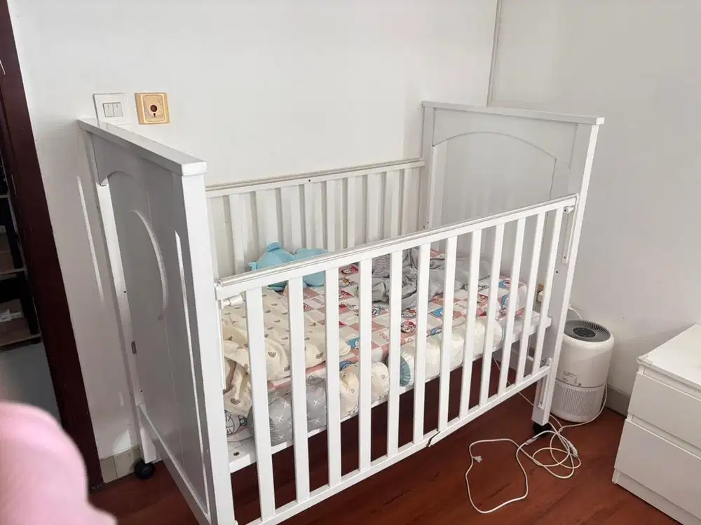 LITTLE EQUI BABY BOX kayu mahoni crib bayi