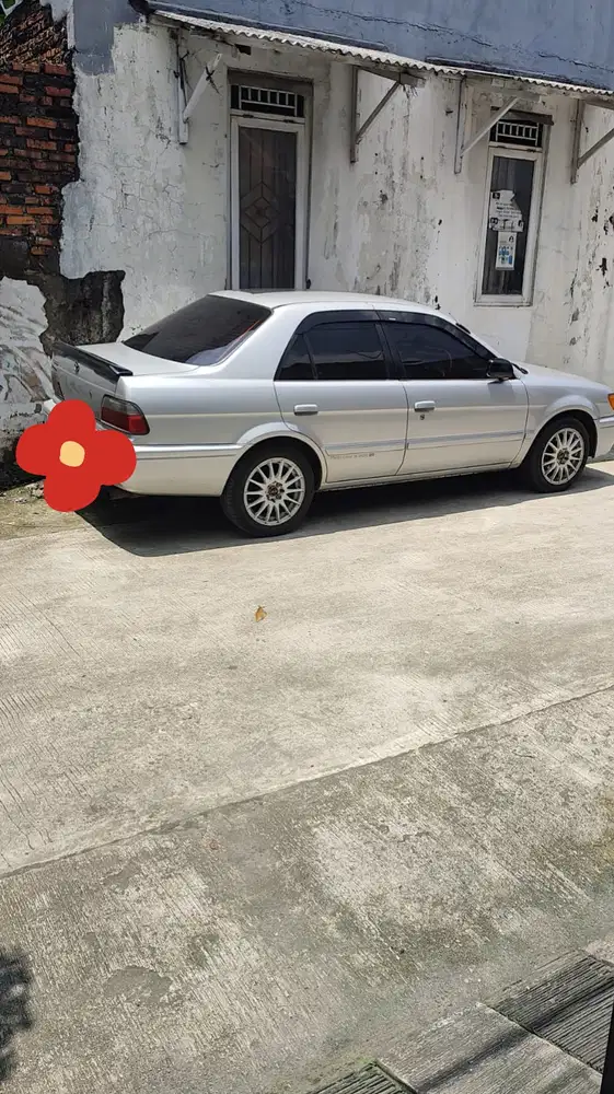 Toyota Soluna 2000 Bensin