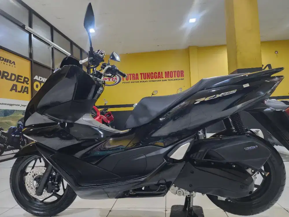 Honda pcx 160 cbs