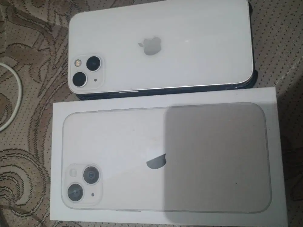 Jual cepat iPhone 13 128/