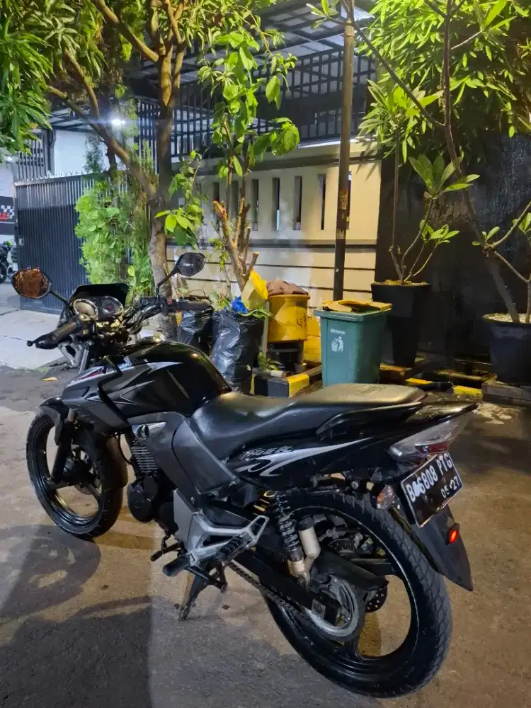 Honda tiger revo tahun 2012