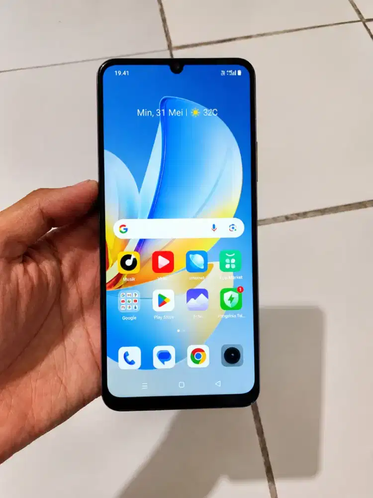 Realme note 70 ram 6/128