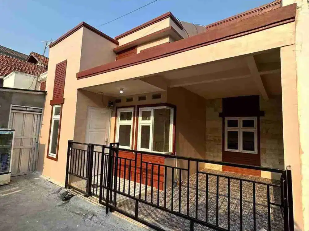 DIJUAL RUMAH MURAH DI CIJANTUNG JAKARTA TIMUR