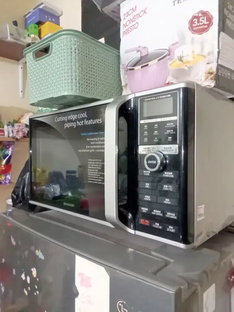 Microwave SHARP 26L