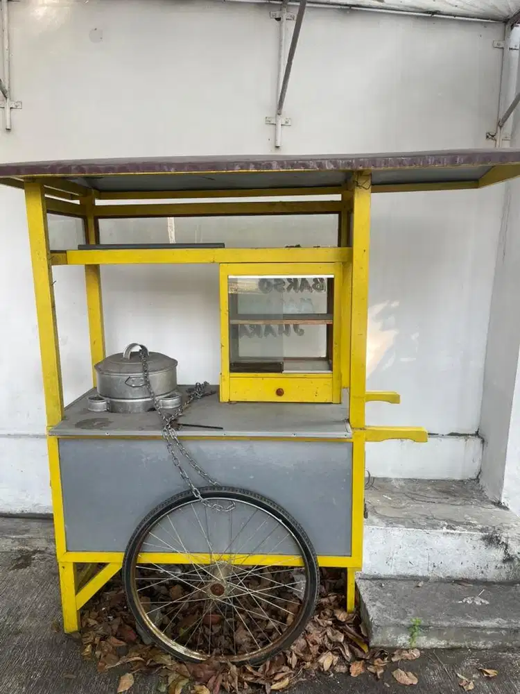Dijual gerobak bekas jualan bakso