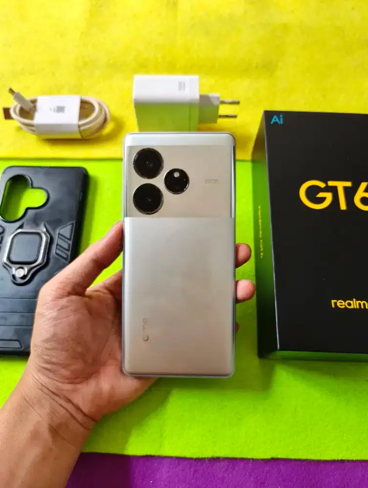 Realme GT 6 5G 12+12/256 | lengkap | No minus