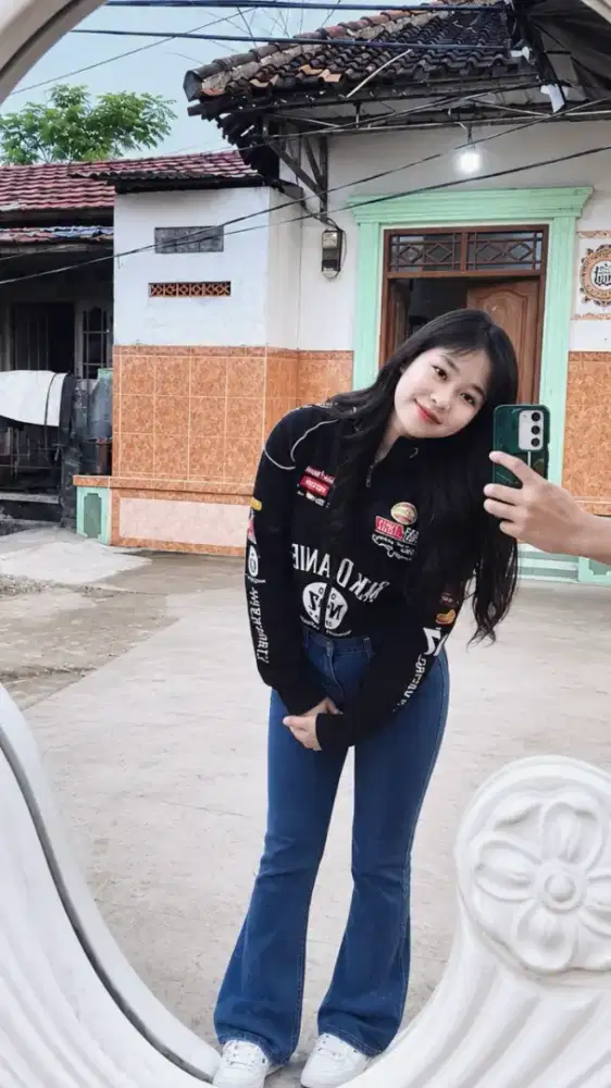 Cari lokerr, art juga gapapa, gamau kerja yang aneh