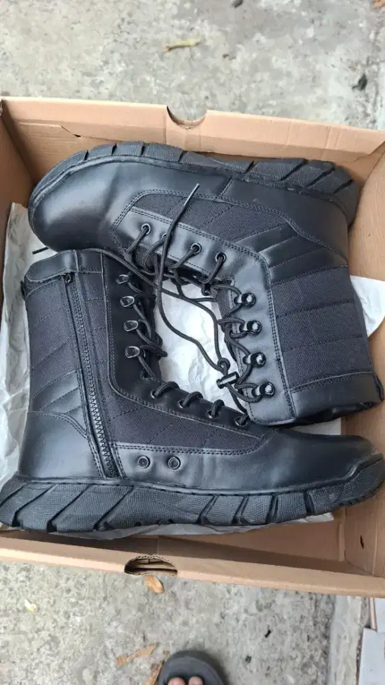 Sepatu PDL asli jatah polri size  44