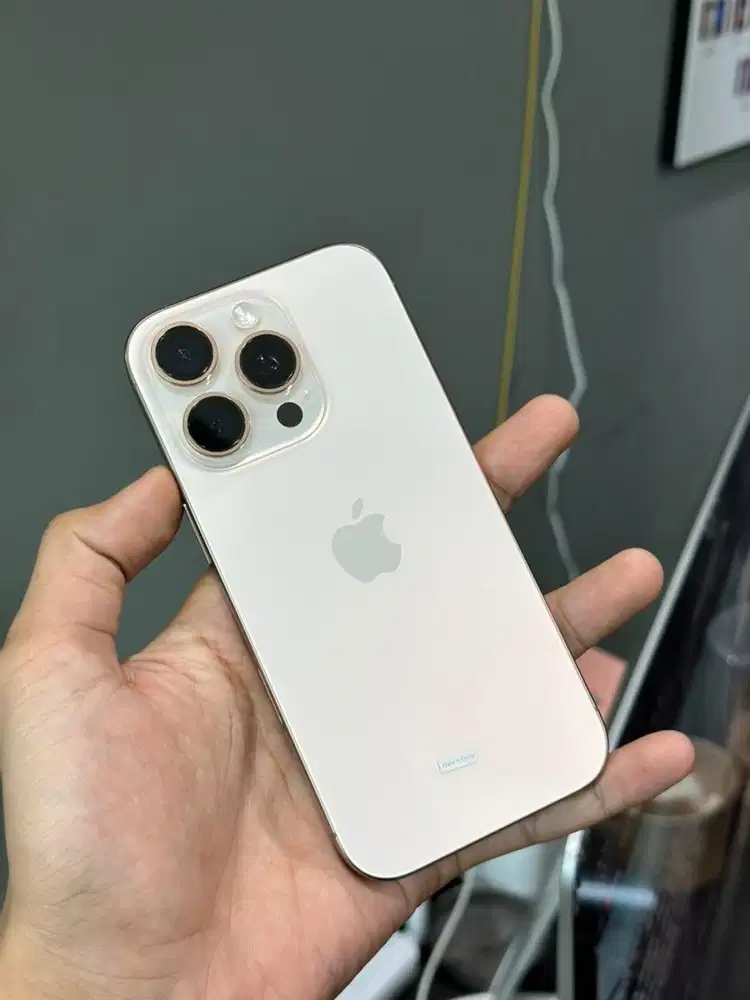 iPhone 16 Pro 128Gb iBox
