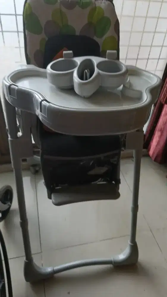 tempat makan. anak