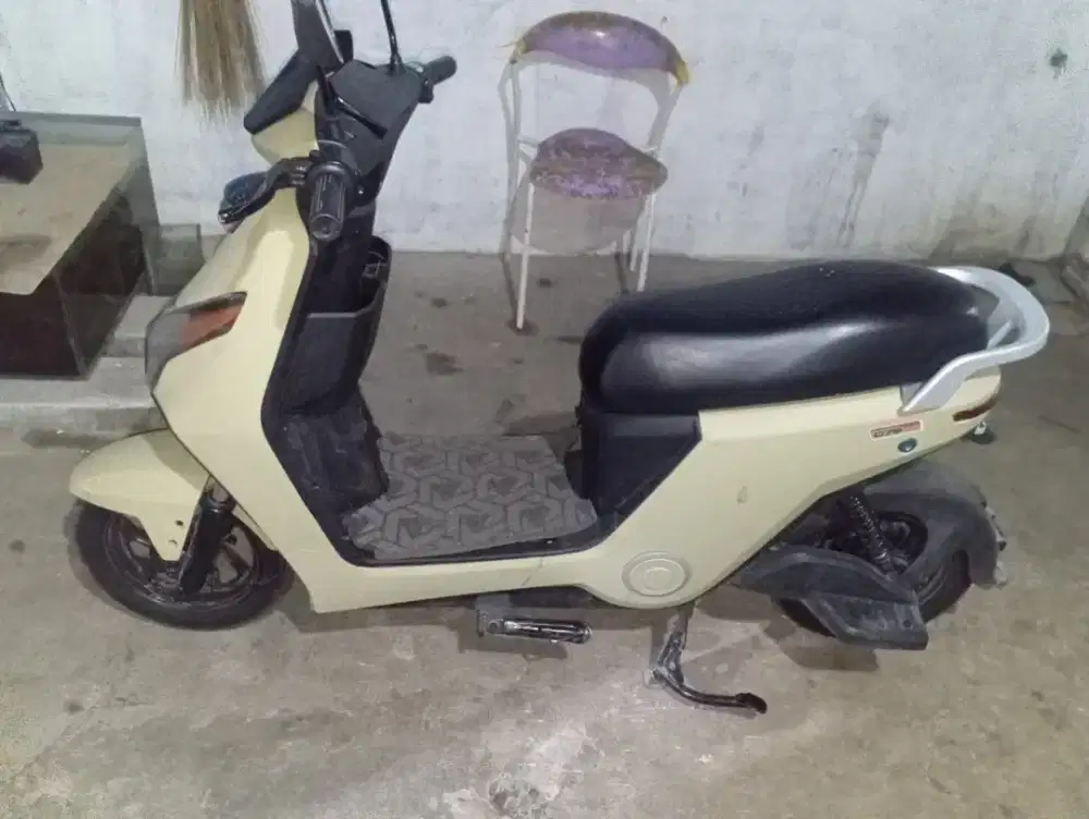 Sepeda listrik uwinfly D75