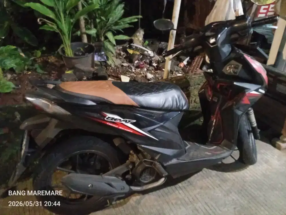 Dijual cepat motor beat thn2021 Nego