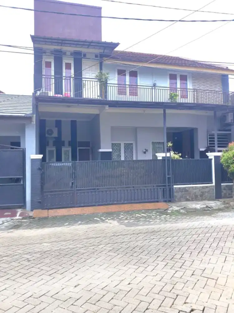 Rumah termurah  siap huni di Gria Bintara Bekasi Barat