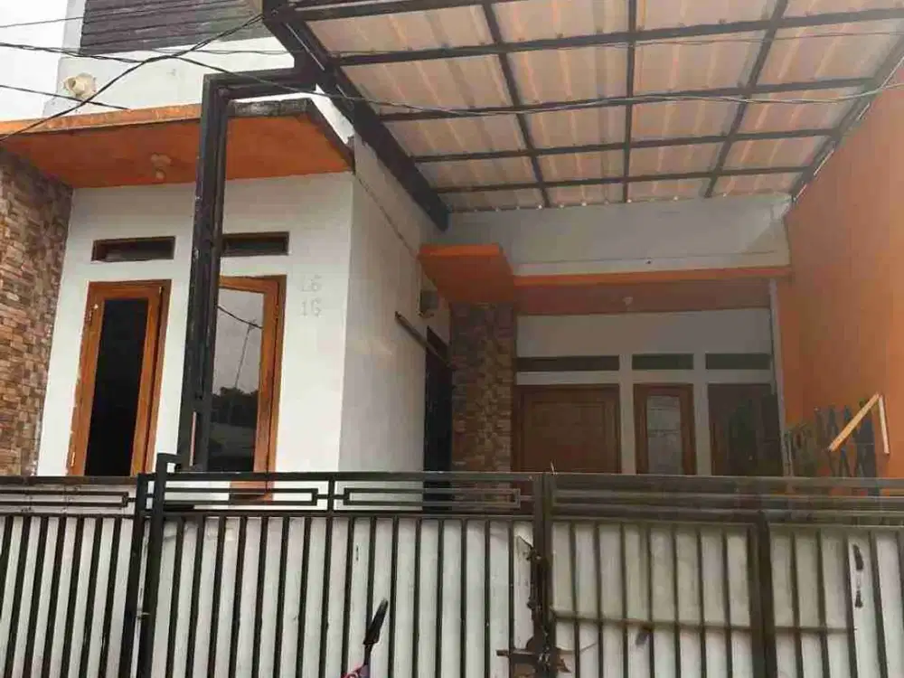 dijual rumah 2 lantai bangunan baru dukuh zamrud Bekasi