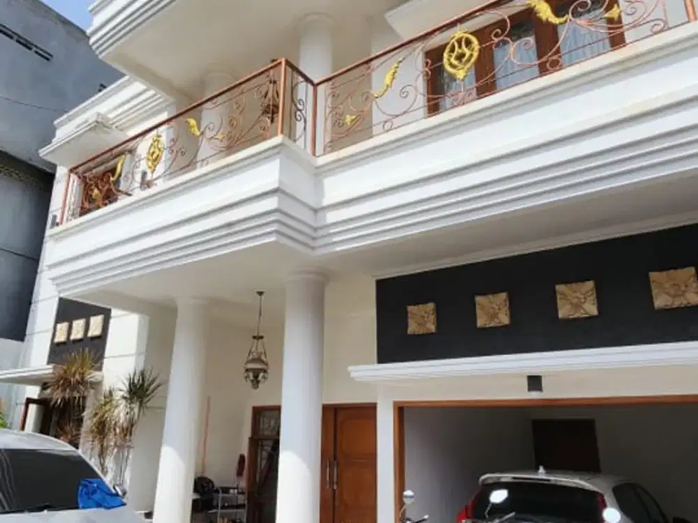 DIJUAL BU Rumah 2 Lantai Srengseng Sawah JAKARTA SELATAN