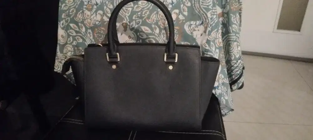 Tas michael kors asli