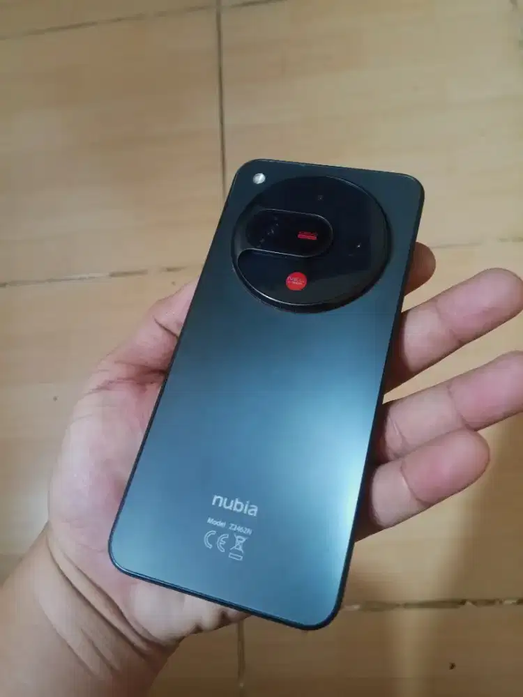 Nubia Focus 2 5g, 256GB NFC Like new