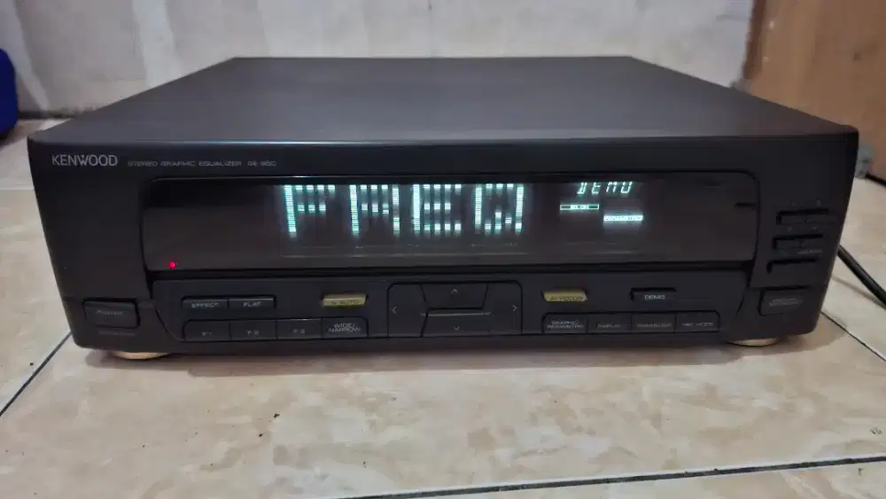 Equalizer Digital Kenwood GE-850