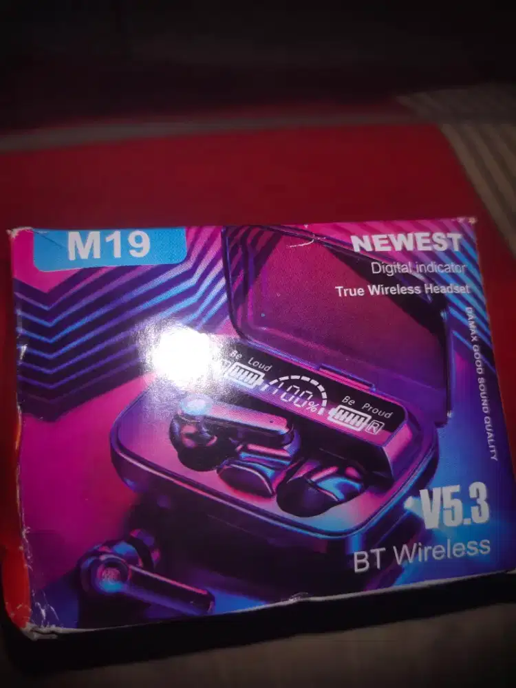 Tws baru beli jual aja karna punya 2 hedset
