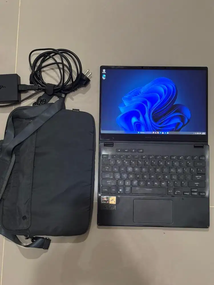 Laptop ROG flow X13 Ryzen 9 RTX 3050Ti