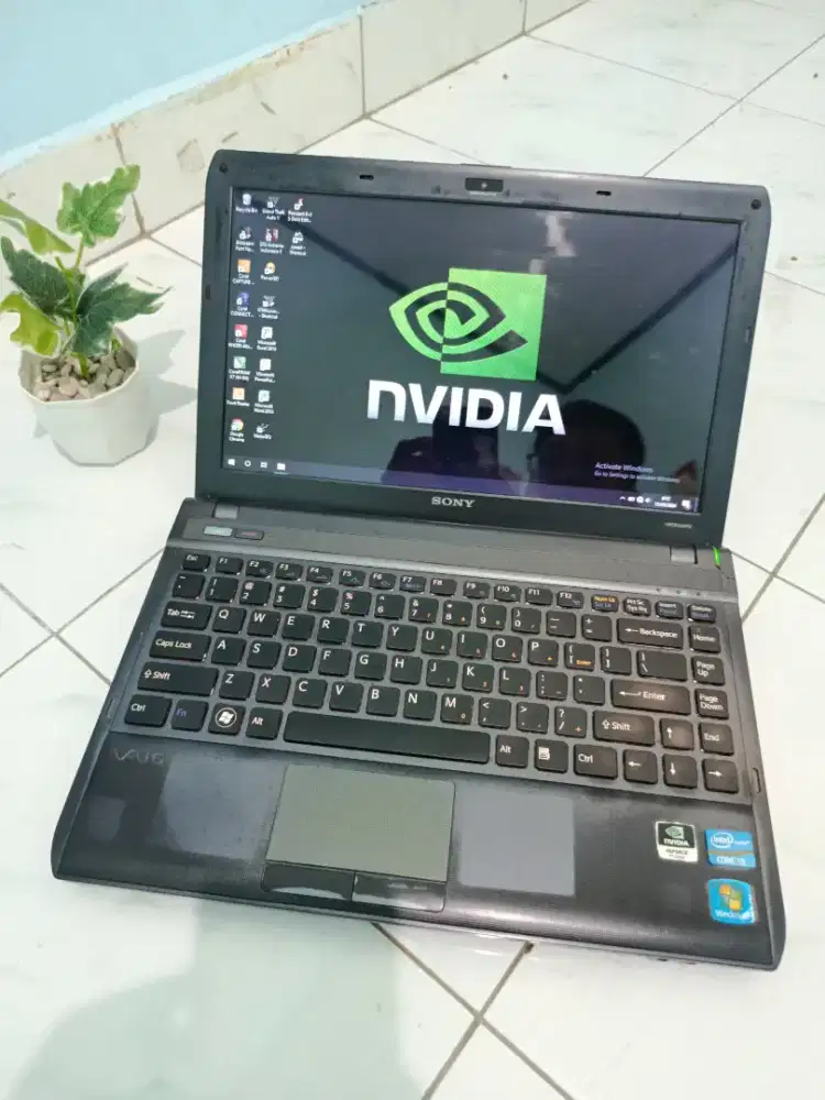 Laptop Sony Vaio CORE i3 gaming editor nvidia geforce