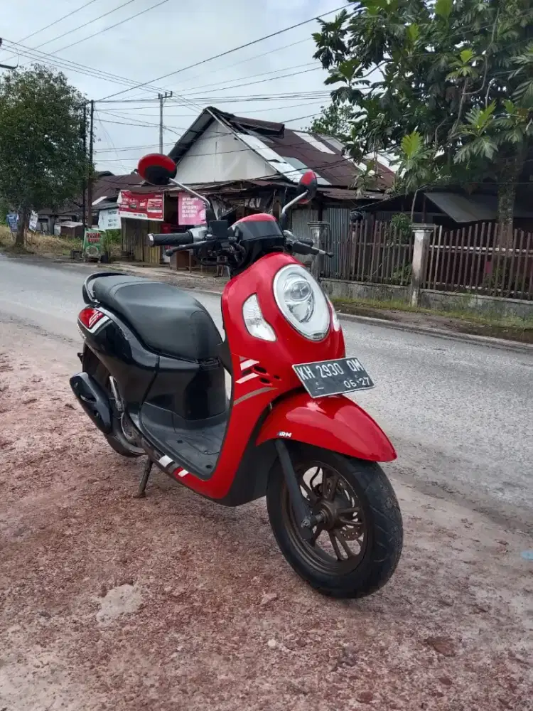 Scoopy Sporty 110 eSP