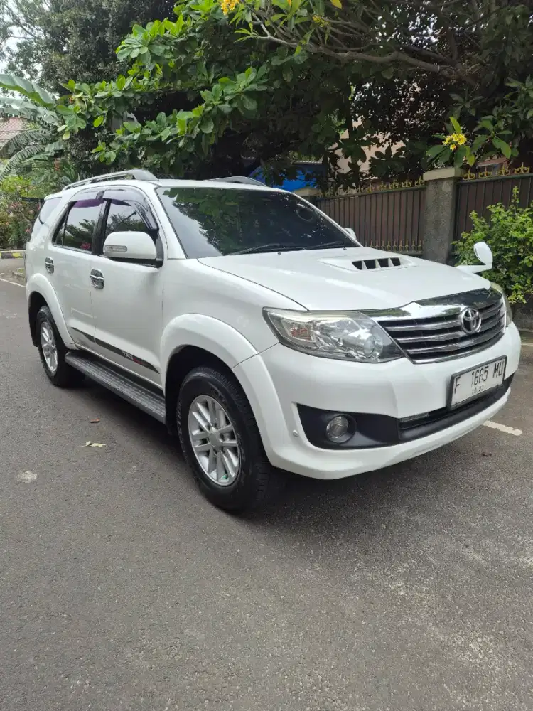 Fortuner Diesel G VNT Automatic 2014