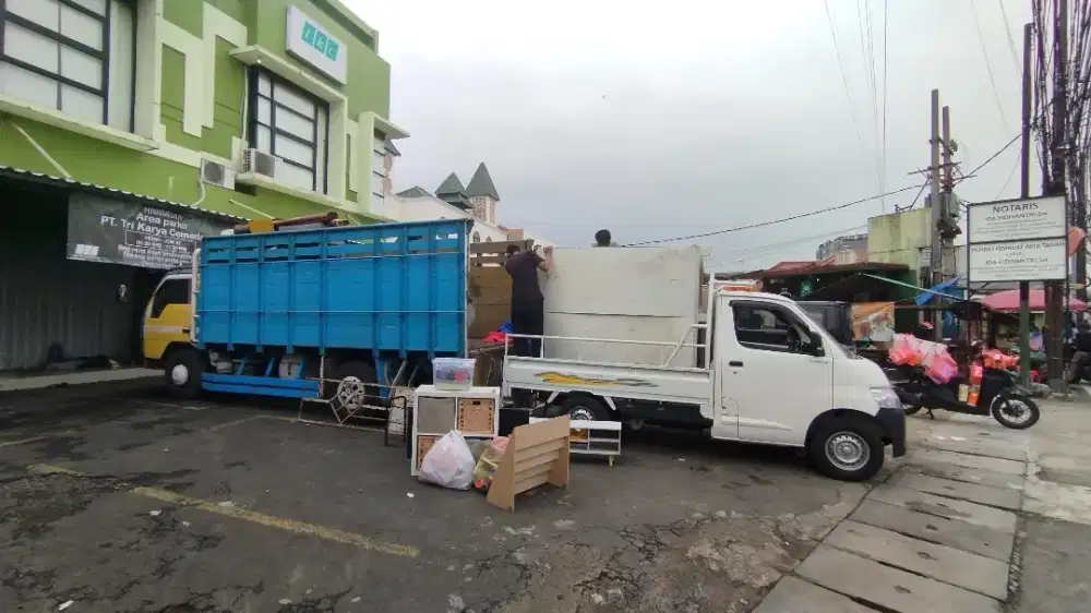 Jasa sewa truk pindahan