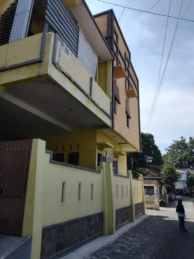 Rumah kost penghuni dekat kampus usm semarang