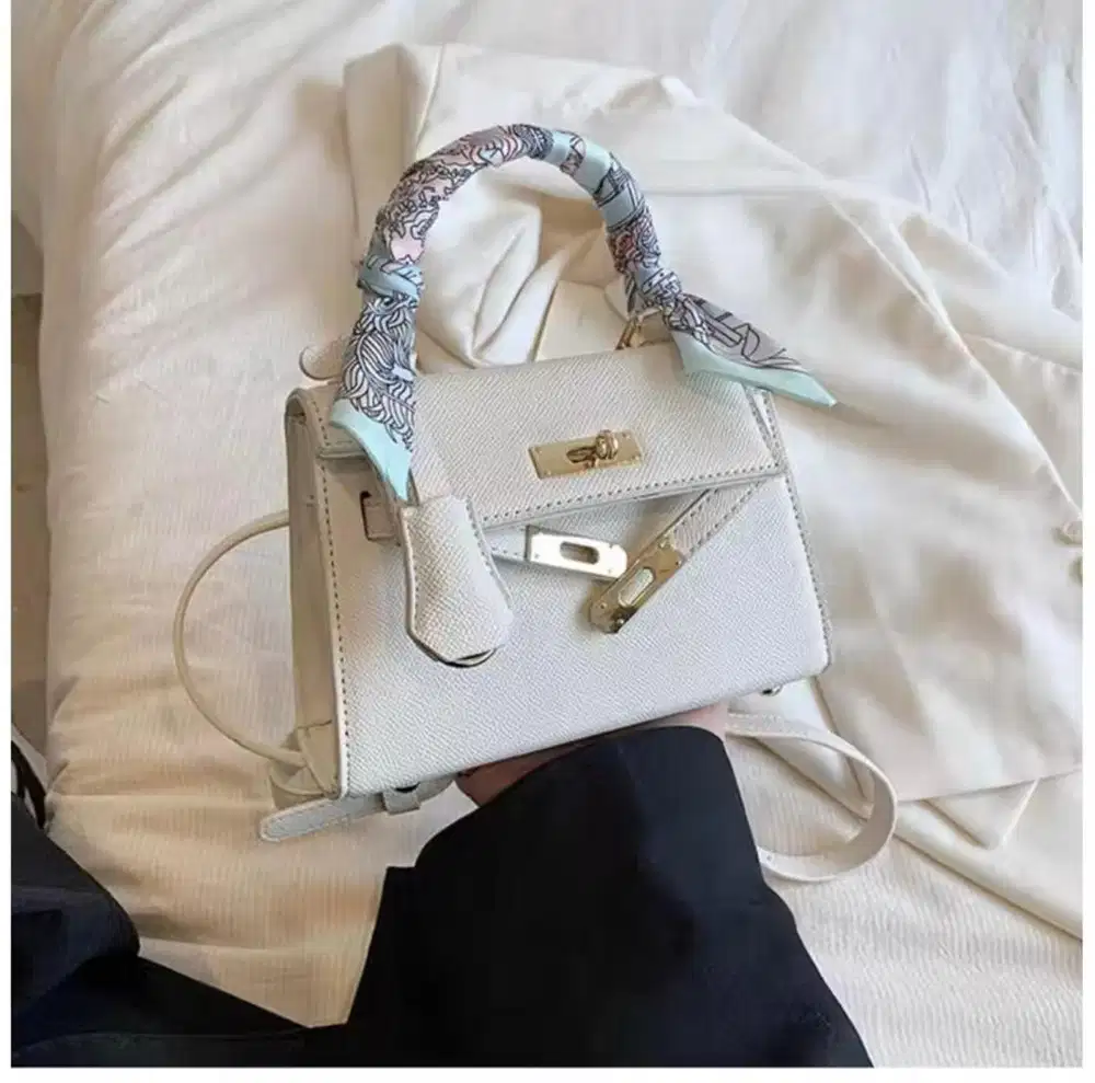 Tas handbag putih