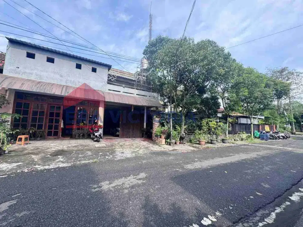 Rumah Luas Banyak Kamar di Pusat Kota Malang dekat Kampus UnMer, Kuliner Kawi dan Langsep
