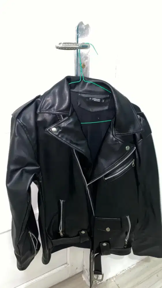 Jaket kulit sintetis brand X-Urband
