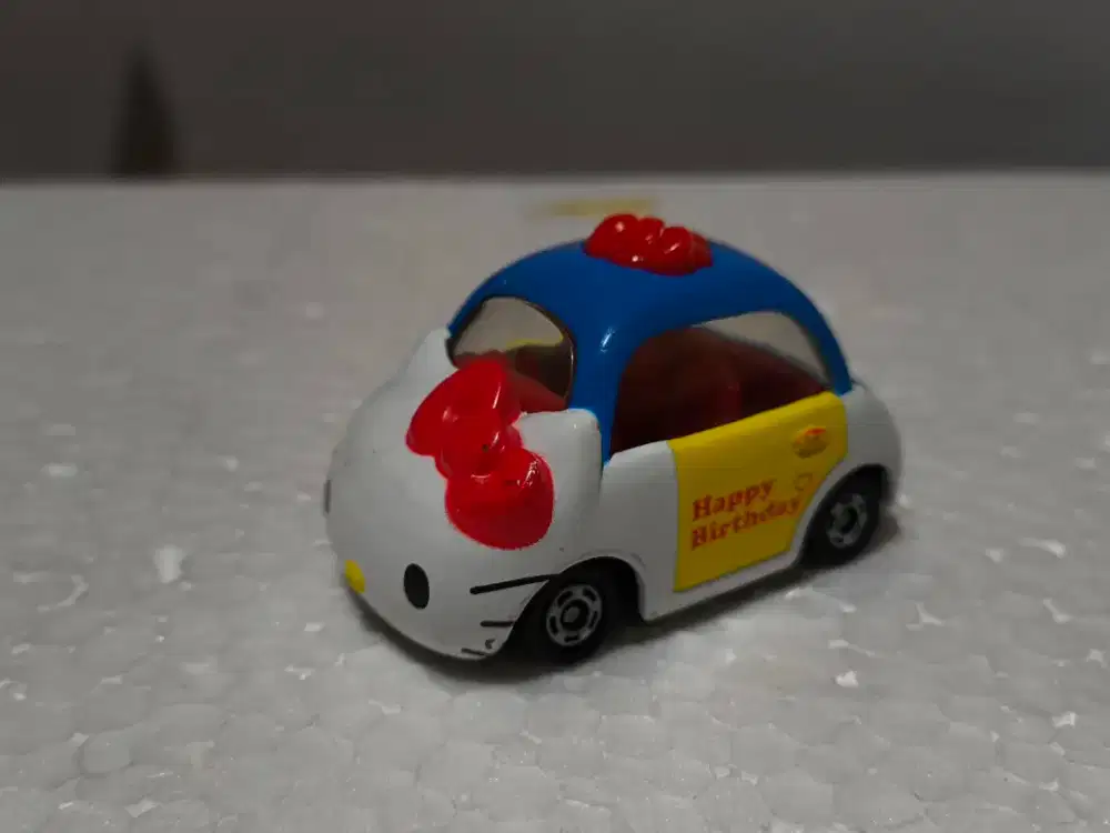 Die cast Tomica Original