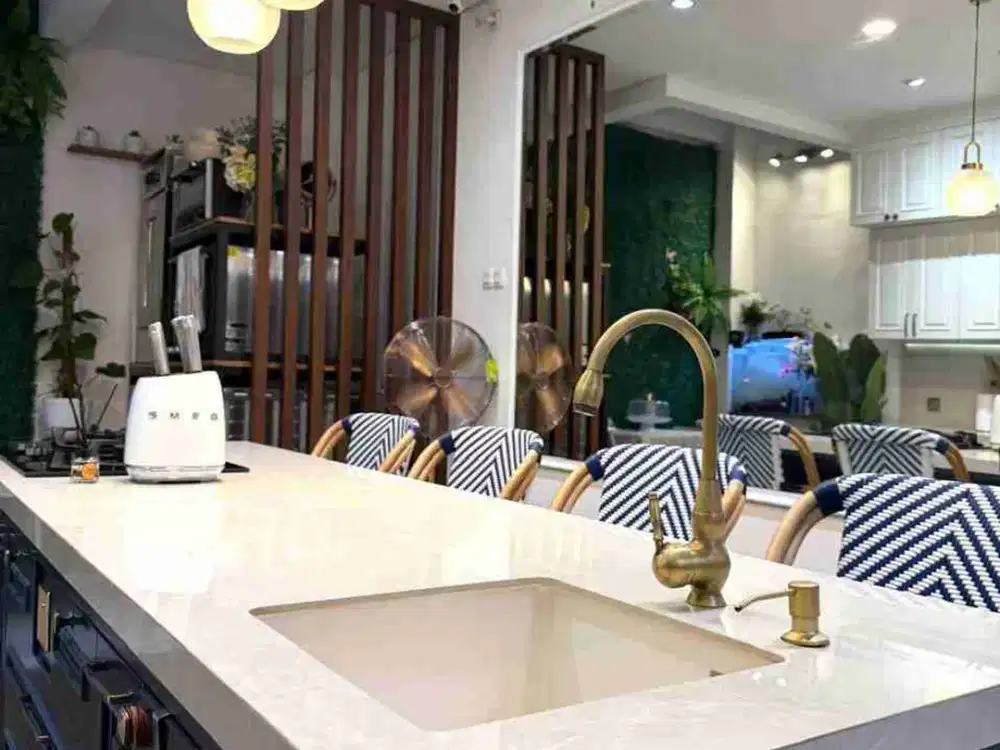 Di Jual Cepat Rumah Furnish Taman Palem Lestari Siap Huni