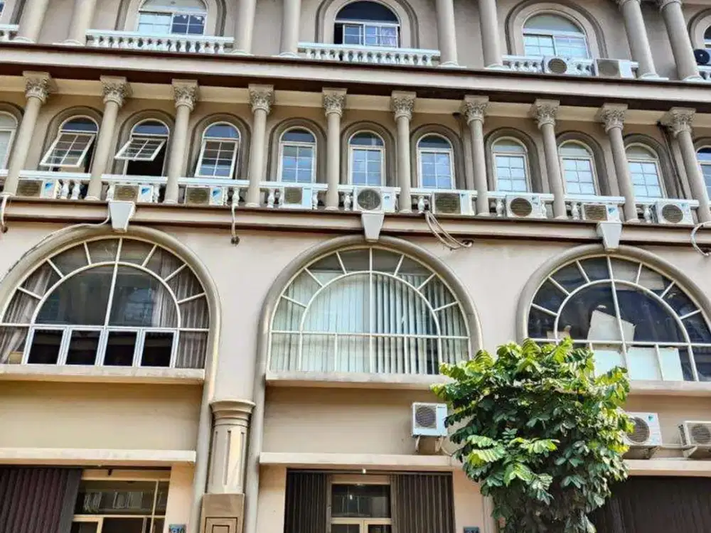 dijual ruko murah 4 lantai hadap jalan raya taman kencana siap pakai bebas banjir furnished di sedayu square