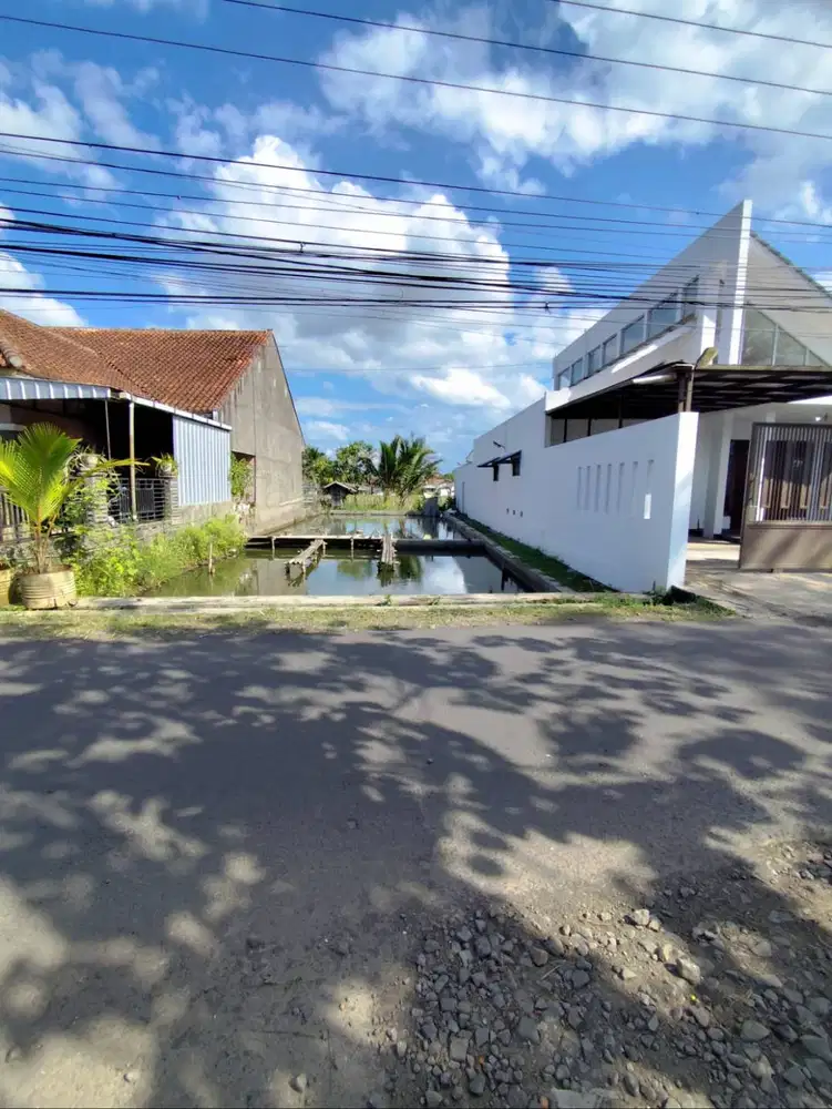 Dijual Tanah/Kolam Lokasi Strategis