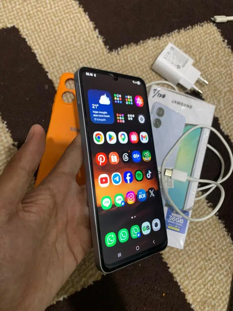Samsung a06 4/128 mulus