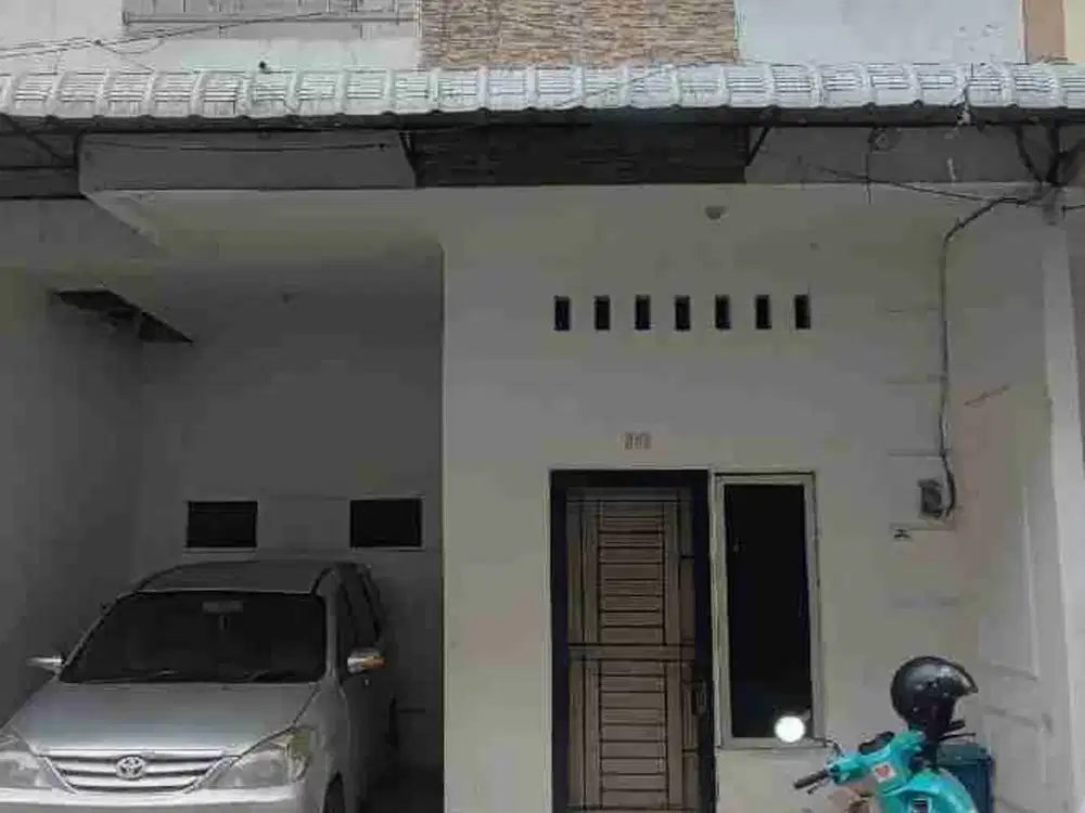disewakan rumah tingkat 3kmr nego tipis di garu sisingamangaraja dekat UNIVA STM amplas