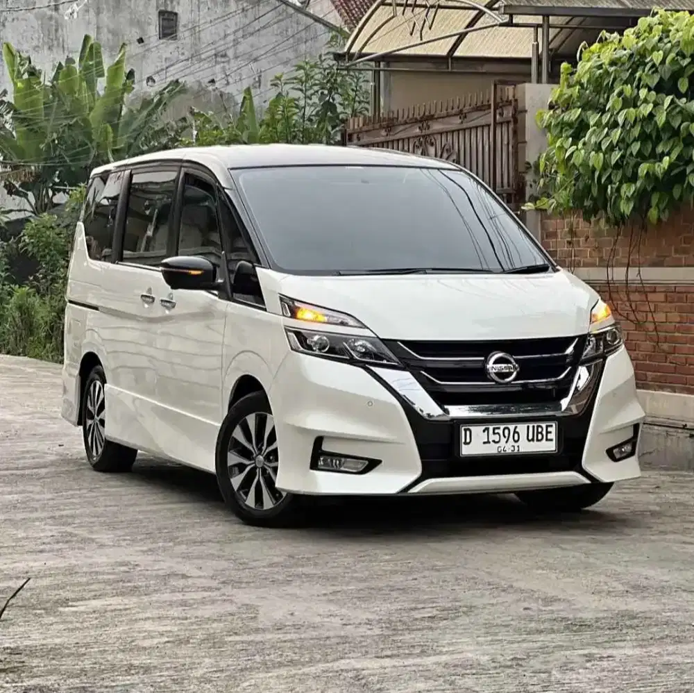 Nissan Serena HighWayStar A/T 2019